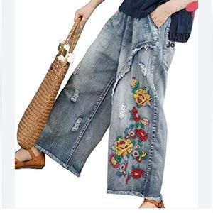 Denim gaucho in grey with embroidered flowers, small, by Yesno, Great condition
